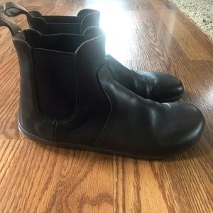 Women’s vivobarefoot Fulham boots -brown color- size 9-9.5